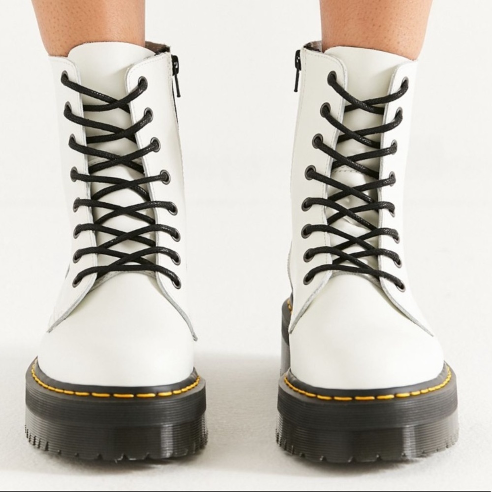 Dr. Martens Jadon Platform boots LAST 2 DAYS - Picture 5 of 10